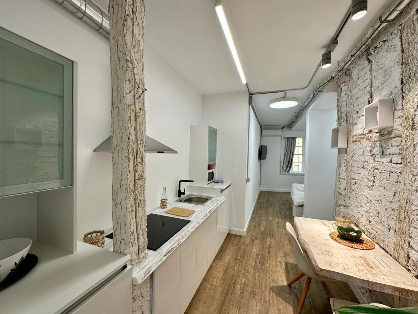 Apartamentos Carolina By Gaiarooms レオン エクステリア 写真