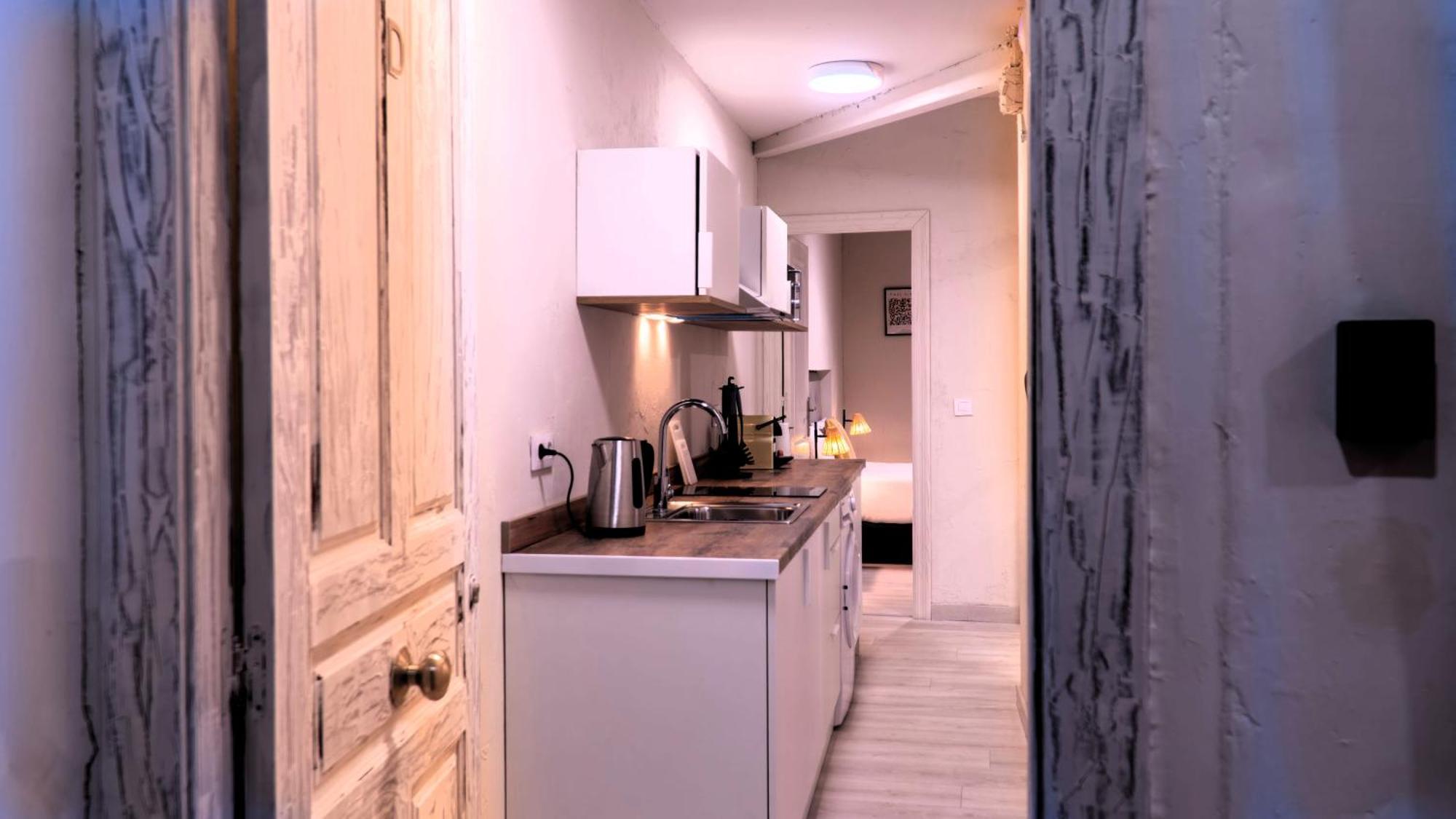Apartamentos Carolina By Gaiarooms レオン エクステリア 写真